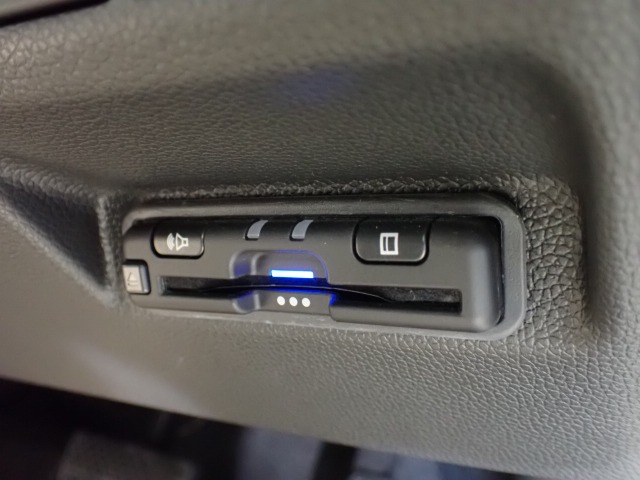 ホンダ フリード 1.5 G 当社デモカー 純正メモリーナビ USB入力 和歌山県の詳細画像 その18