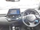 トヨタ C-HR ハイブリッド 1.8 G モード ネロ スマートキー・CD・クルコン・CD 徳島県の詳細画像 その4