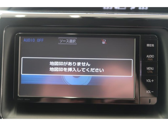 【メモリーナビ】フルセグ・ＣＤ・ラジオ・DVD視聴機能付き♪操作はタッチパネルで簡単です♪