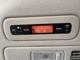 後席乗車時もエアコンの温度調節が可能です！
