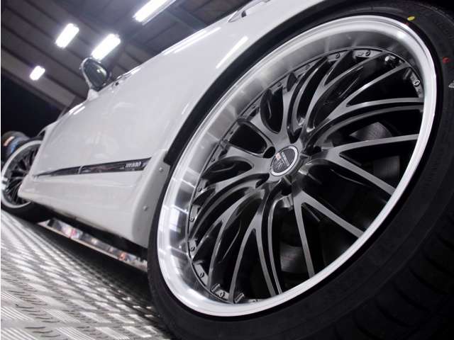レクサス LSハイブリッド 600h バージョンC 4WD 黒革 新品フルエアロ 新品ホイール・タイヤ 神奈川県の詳細画像 その5