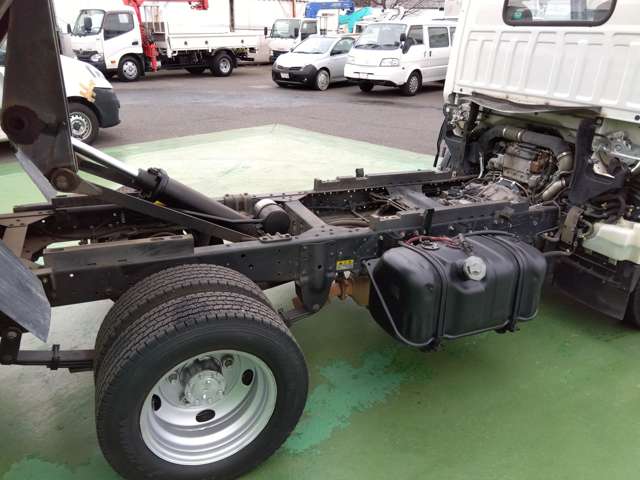 いすゞ エルフ 3.0Dターボ 2t強化ダンプ フルフラットロー 2t積 埼玉県の詳細画像 その12