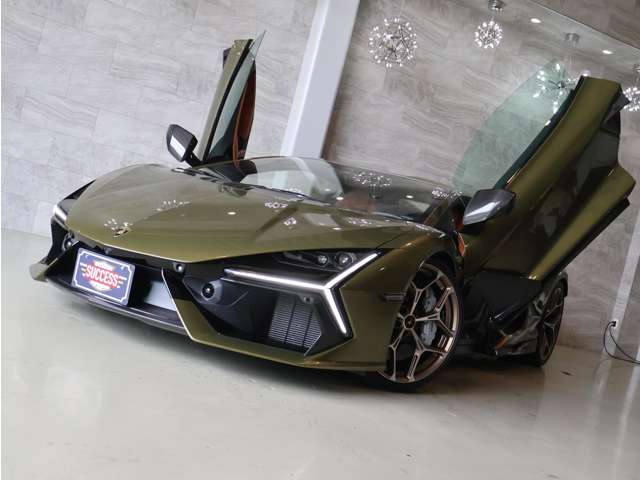 Lamborghini Revuelto, фото 18