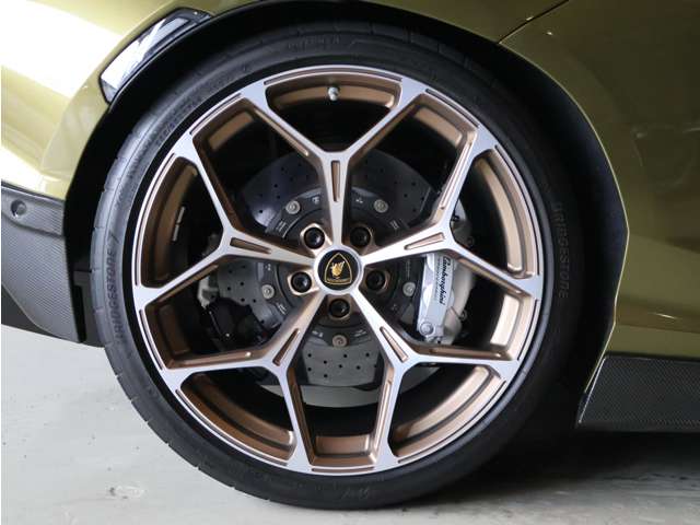 Lamborghini Revuelto, фото 25