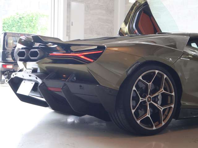 Lamborghini Revuelto, фото 29