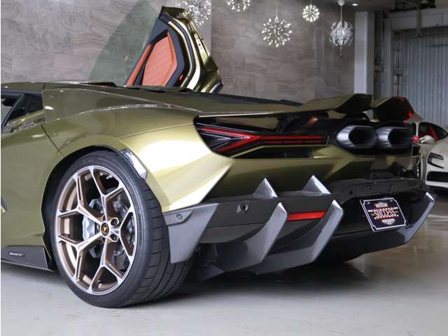 Lamborghini Revuelto, фото 32