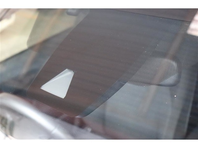 トヨタ C-HR ハイブリッド 1.8 S LED パッケージ 2年間距離無制限保証 大分県の詳細画像 その19