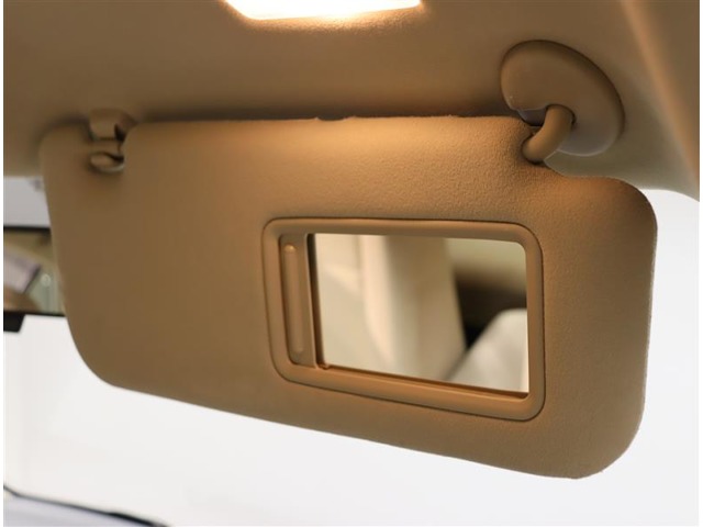 トヨタ プレミオ 1.5 F Lパッケージ ワンセグSDナビ・Bカメラ・スマートキー 神奈川県の詳細画像 その18