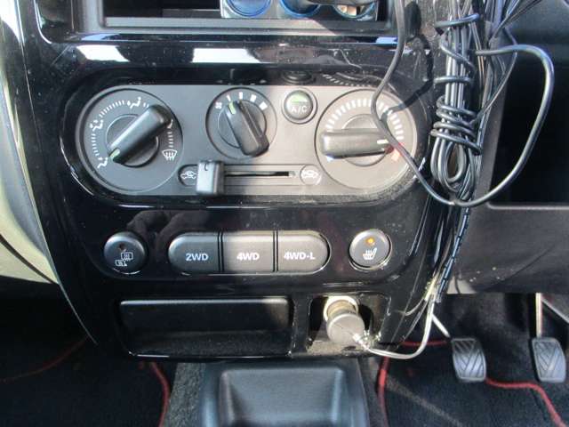 スズキ ジムニー 660 クロスアドベンチャー 4WD 検6年9月付 特別仕様車 福岡県の詳細画像 その8