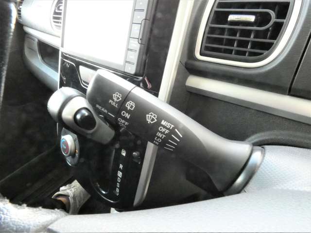 ダイハツ タント 660 カスタム RS SA 4WD Bluetooth対応ディスプレイオーディオ 大阪府の詳細画像 その14