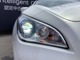 【キセノンヘッドランプ】白色発光で明るく視認性の良いヘッドライトで夜も安全です!!