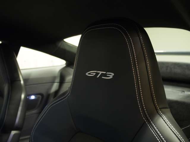 ポルシェ 911 GT3 PDK カーボンR フロントリフト カーボンインテ 三重県の詳細画像 その11