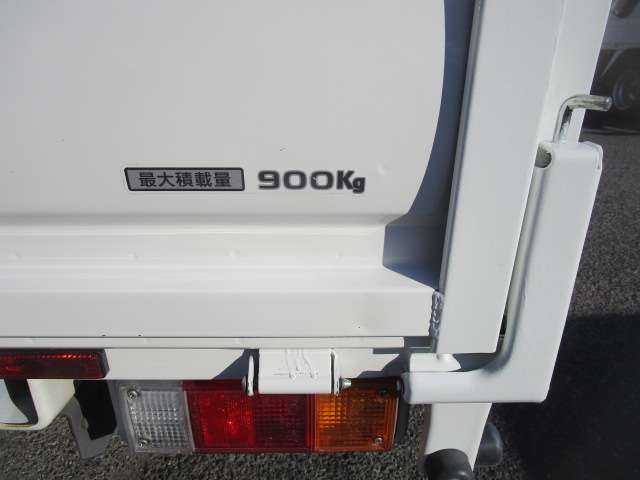 マツダ ボンゴトラック 1.8 DX シングルワイドロー ロング DX ロング シングルタイヤ 900Kg積載 埼玉県の詳細画像 その19