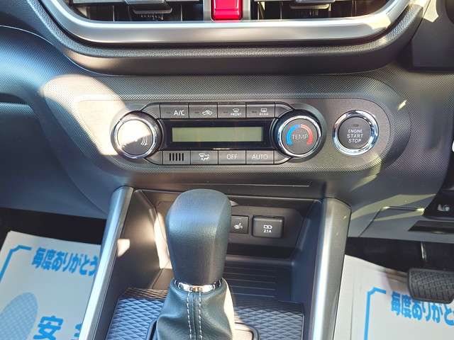 トヨタ ライズ 1.0 G 4WD 登録済未使用車/キーフリー/オートエアコン 福井県の詳細画像 その10